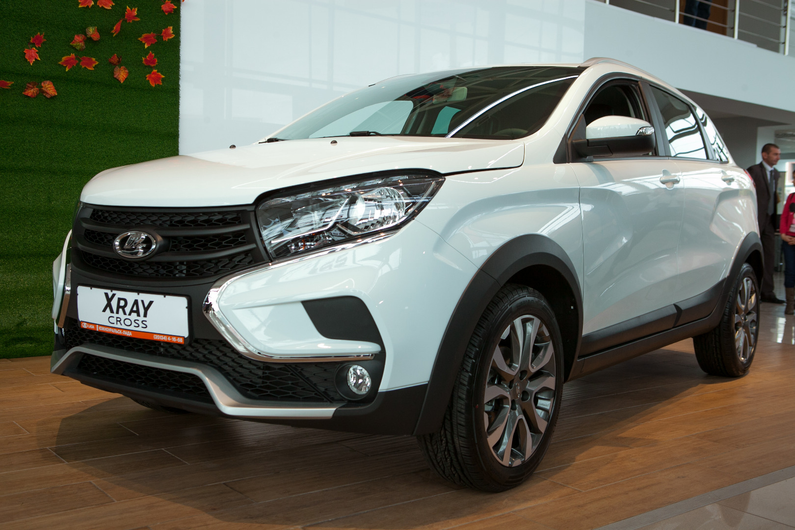 Южноуральск-Лада презентовала LADA XRAY Cross